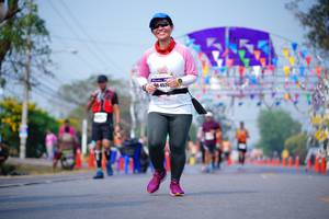 BIB: 452
                            <button type="button" onclick="openModal(10089715)" class="btn btn-primary btn-sm float-right btn-popup" data-toggle="modal" data-target=".modal-high-quality">
                        <i class="fas fa-shopping-cart"></i> Add to Cart
                    </button>
                                            <button type="button" onclick="isThisMe(10089715, true)" class="btn btn-success btn-sm float-right btn-popup btn-isme hidden" data-toggle="tooltip" data-placement="bottom" title="นี่คือรูปของคุณใช่ไหม คลิกที่นี่เพื่อเอาเข้าอัลบั้ม">
                        <i class="fas fa-plus"></i> Add to album
                    </button>
                    <button type="button" onclick="isThisMe(10089715, false)" class="btn btn-warning btn-sm float-right btn-popup btn-isnotme hidden">
                        <i class="fas fa-ban"></i> Remove from album
                    </button>